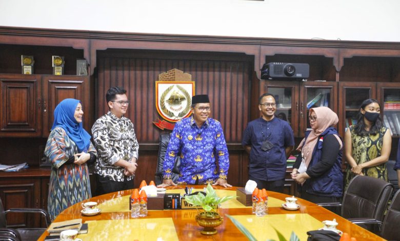 Danny Pomanto Dukung Celebes Green Project dan Partners Hadirkan Penadah Air Hujan di Tallo