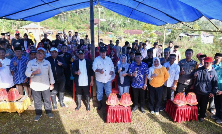 Gubernur Andi Sudirman Resap Aspirasi Masyarakat Topidi