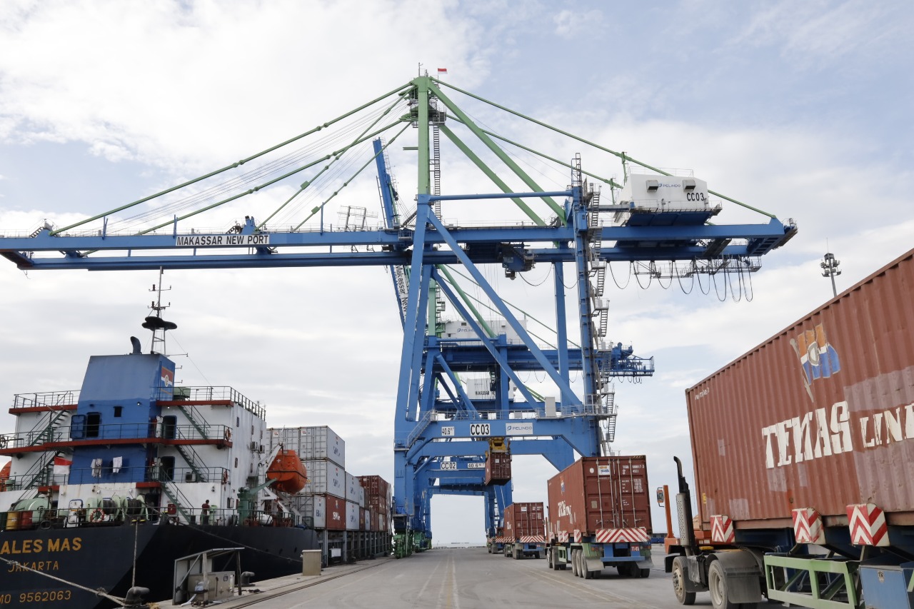 Pelindo Regional 4 Optimistis Aktivitas Ekspor Impor Tahun Ini Tumbuh 10%