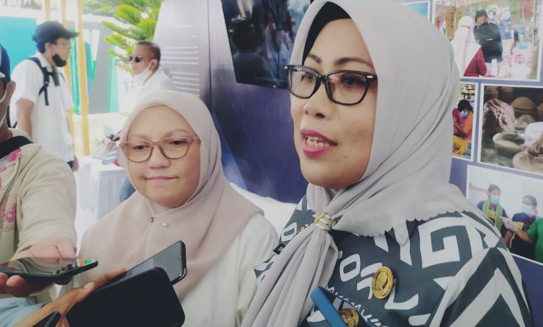 Pesta Nasabah Mikro di Apresiasi Kadis Koperasi dan UKM Kota Makassar Sri Sulsilawati