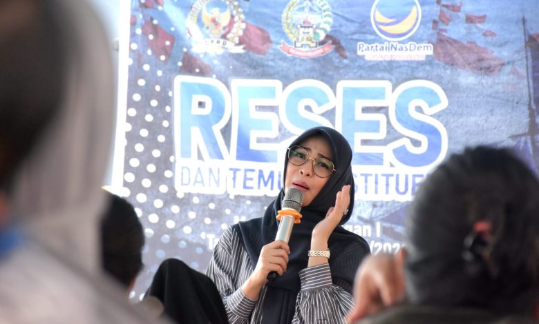 Minim Infrastruktur, Warga Rajawali Mengadu ke Cicu
