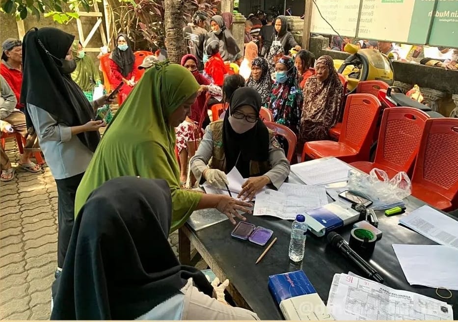 Disabilitas di Makassar Mendapat Bantuan Permakanan dari Dinas Sosial