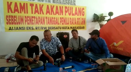 Aliansi Eks RT/RW Kota Makassar Duduki Kantor DPRD, Desak Pemilu Raya Digelar