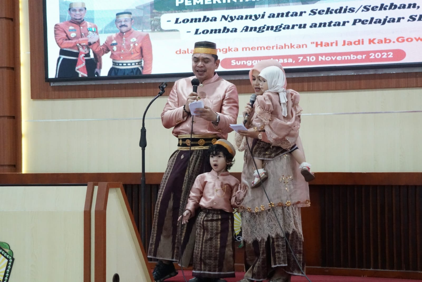 Lomba Menyanyi Lagu Daerah Antar Pejabat Pemkab Gowa Meriahkan HJG ke-702