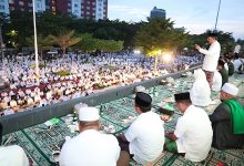 Ribuan Muslim Ikuti Makassar Salat Subuh Berjemaah