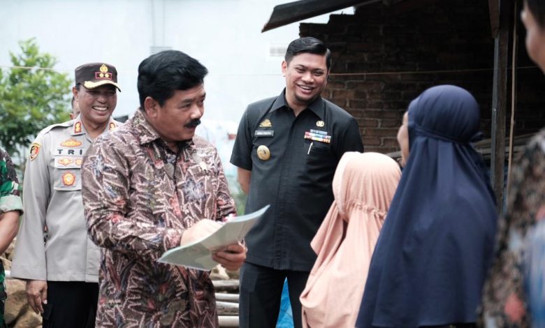 15 Warga Bajeng Terima Sertifikat Tanah, Desember 2022 Target Rampung 18.000 Bidang