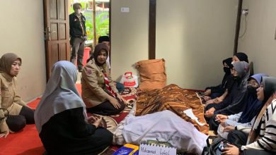 Wawali Fatmawati Rusdi Melayat ke Rumah Duka Eks Kasatpol PP Makassar