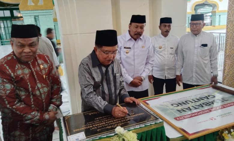 Resmikan Masjid Raya Watampone Jusuf Kalla: Saya Memilik Banyak Kenangan di Sini