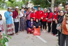 Kembali Berbagi Di Jumat Berkah, KZI Internasional Sasar Pengungsi Banjir Di Manggala