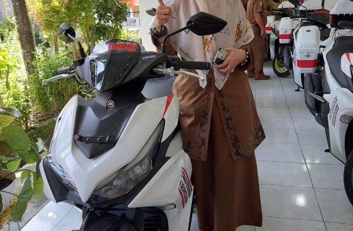Mudahkan Pelayanan Kesehatan Dinkes Bone Beri Kendaraan Operasional Ke 18 Puskesmas