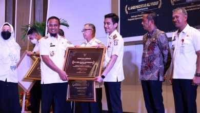 Pemkot Makassar Raih Penghargaan Dinas Dukcapil Sulsel
