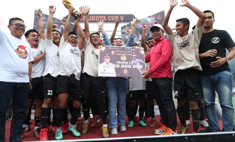 Danny Pomanto Tutup Kejuaraan Sepakbola Wali Kota Cup V Makassar 2022
