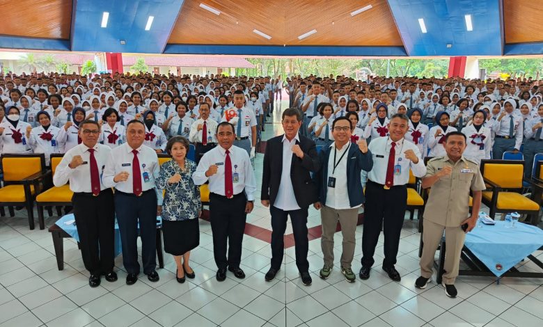 Doni Monardo Ajak Lulusan SMA TN Berkiprah di Bidang Entrerpreneur