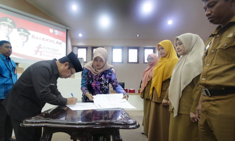 Lantik 119 Pejabat Fungsional, Sekda Kota Makassar Ingatkan Batasan Kewenangan