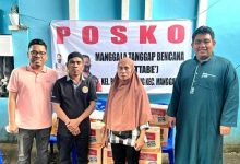 Anggota DPRD Makassar Imam Musakkar Beri Bantuan Korban Kebakaran di Manggala