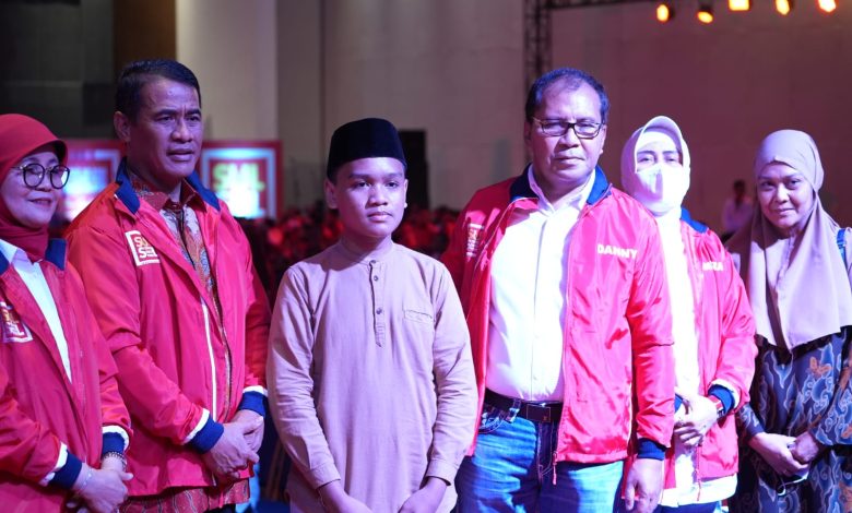 IKA Unhas Beri Beasiswa Anak Korban Meninggal Insiden Tarik Tambang