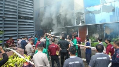 Lantai 5 Gedung Kemenkumham Terbakar, Diduga Akibat Arus Pendek