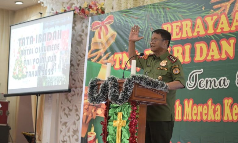 Gubernur Rusdy Mastura Hadiri Perayaan Natal TNI Polri dan ASN di Marannu: Semoga Damai Sorga Damai di Bumi