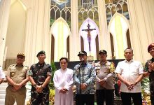 Wali Kota Danny Bersama Forkopimda Pantau Pengamanan Misa Natal di Makassar