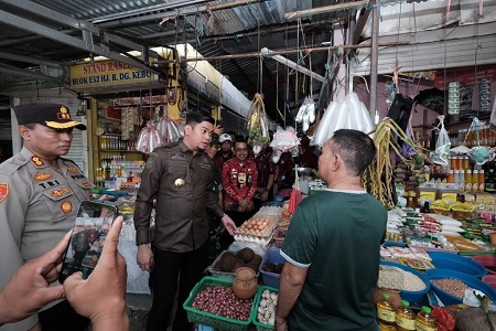 Operasi Pasar, Adnan: Harga Masih Terkendali