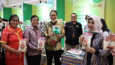 Pemkot Makassar Raih Penghargaan Keamanan Pangan Terbaik dari Bapanas