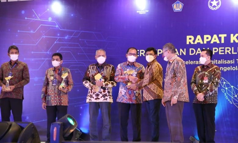 Makassar Raih Penghargaan TP2DD Kota Terbaik di Indonesia Timur