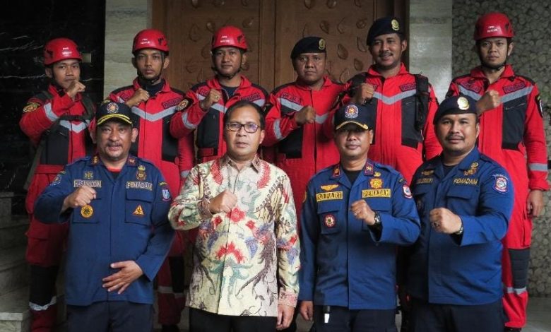 Danny Kirim Tim Rescue Bantu Pencarian Orang Hilang Akibat Tanah Longsor di Maros