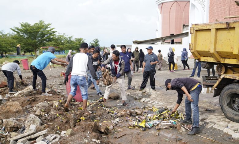 ASNNon-ASN Pemprov Kerja Bakti di Lingkungan CPI, Gubernur Aksi Budayakan dan Cintai Kebersihan