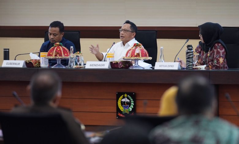 Mendagri Sebut Komposisi Pendapatan APBD Sulsel TA 2023 Tergolong Kuat