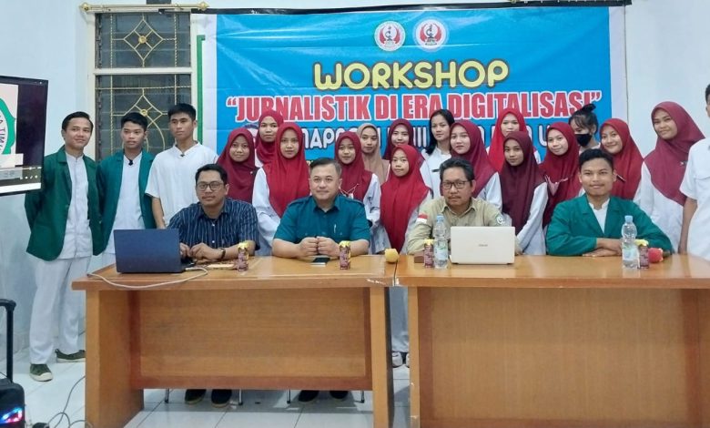 Prodi D III ATLM FKM UIT Gelar Workshop Jurnalistik Era Digitalisasi