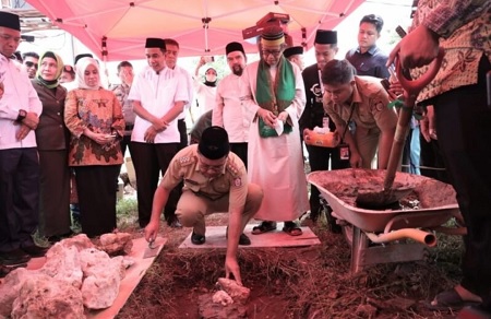 Wali Kota Danny Beri Bantuan Hibah Rp1 Miliar Untuk Pembangunan Gedung PCNU Makassar