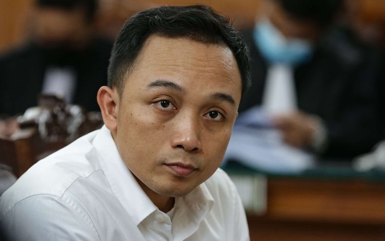 Ricky Rizal Divonis 13 Tahun Penjara