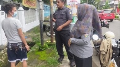 Anggota Pakandatto Imbau Warga Disiplin Buang Sampah