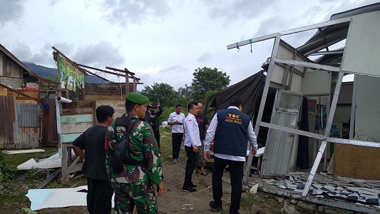 BPBD: Belasan Rumah Rusak Dampak Angin Kencang di Kota Palu