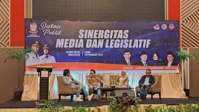 Media Harus Kritis, Mengontrol Kinerja Legislatif dan Eksekutif
