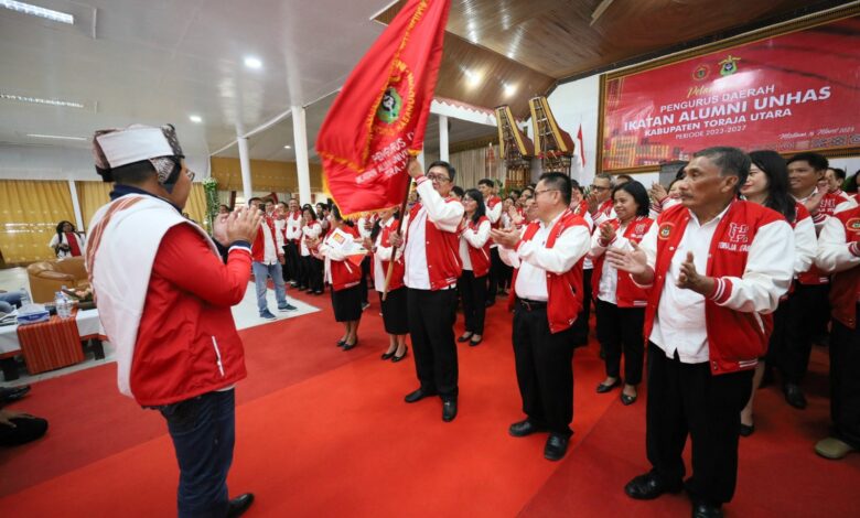 Danny Pomanto Lantik Wakil Bupati Jadi Ketua IKA Unhas di Tator dan Torut