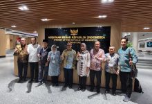 Danny Pomanto Saling Sharing Pembelajaran Penanganan Pascacovid dengan Deputy Director Kemenkes Singapura