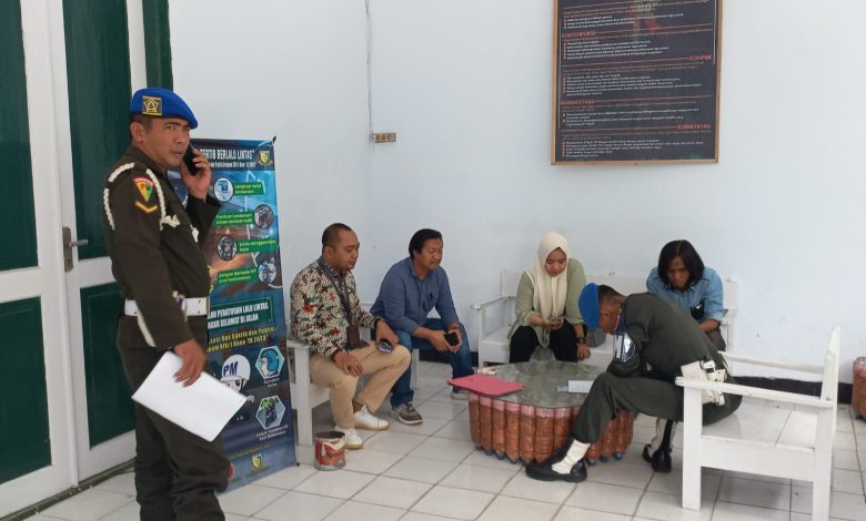 Didampingi Kuasa Hukum Keluarga Pelaku Rudapaksa Laporkan Okum Babinsa Ke POM