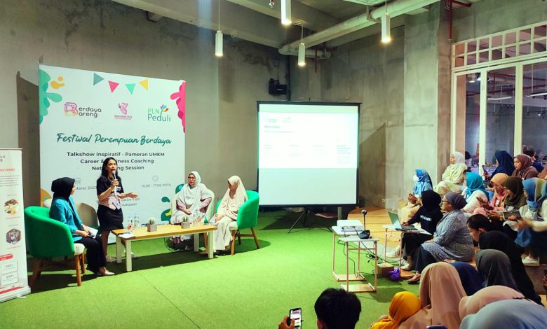 Peringati Hari Perempuan Internasional, PT PLN (Persero) Dorong Peningkatan Ekonomi Perempuan Melalui Usaha Mandiri