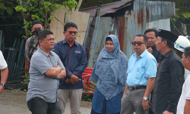 Komisi C DPRD Kota Makassar meninjau lokasi pembangunan Tol Makassar New Port (MNP), Rabu (01/03/2023).