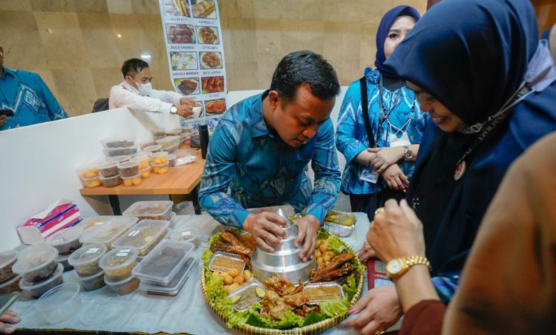 Kuliner andalan khas Sulawesi Selatan akan dihadirkan dalam Pameran kerajinan terbesar di Asia Tenggara bertajuk Inacraft Tahun 2023.