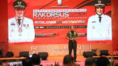 Pangdam XIV/Hasanuddin, Mayjen TNI Totok Imam Santoso menghadiri Rapat Kordinasi Khusus (Rakorsus) 2023 yang diadakan oleh Pemerintah Kota Makassar, di Four Point Sheraton, Selasa (14/03/2023).