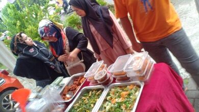 Bantu Pedagang Makanan, Pasar Ramadan Nasdem Makassar Kembali Digelar