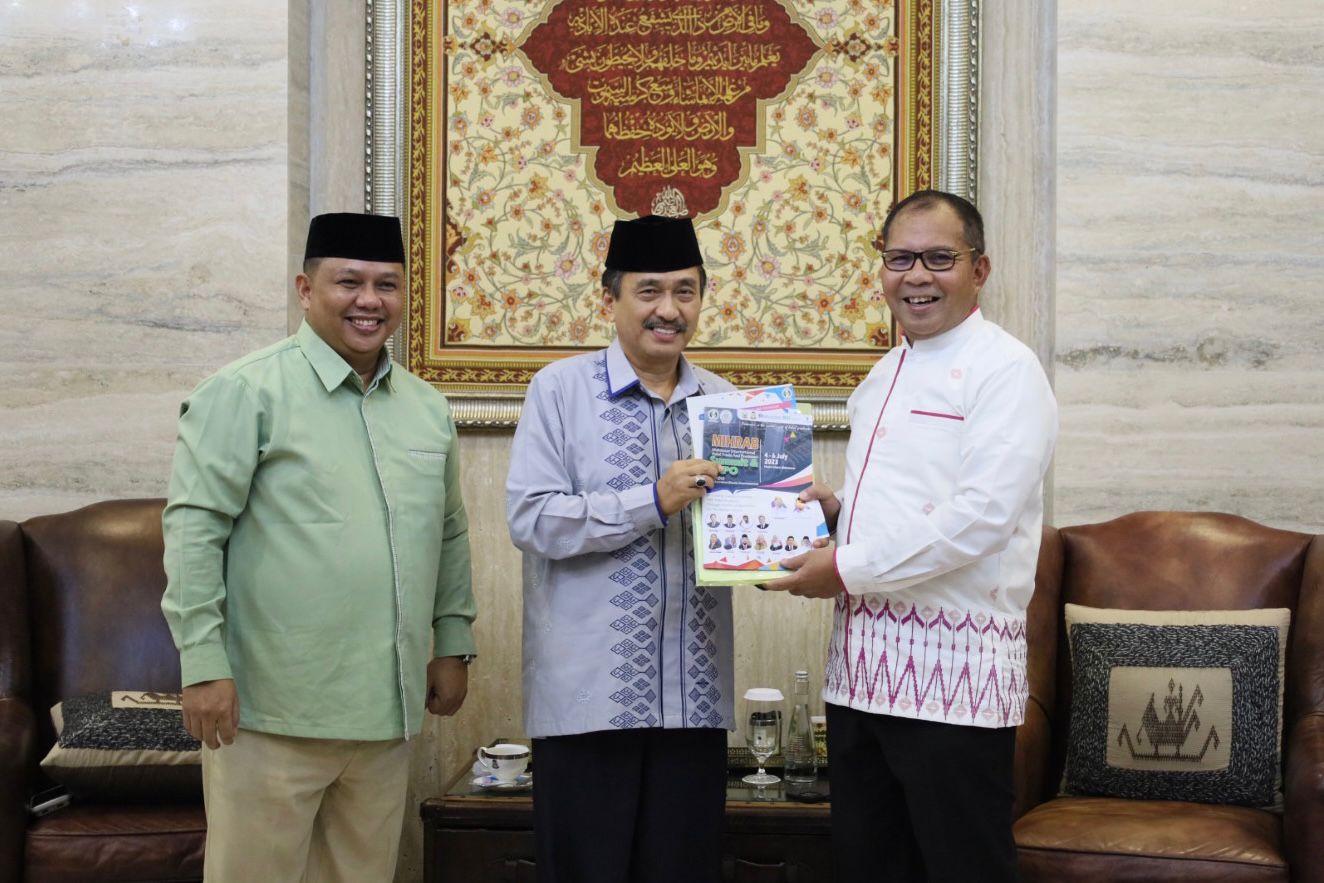 Danny Pomanto Siap Sukseskan Makassar Internasional Halal Trade Business Summit and Expo 2023