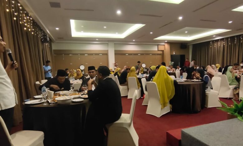 Ketua DPRD Makassar Rudianto Lallo Santuni Anak Yatim Piatu dan Tahfiz