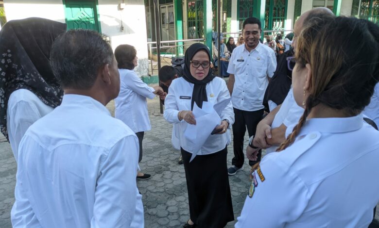 Sekkot Palu Irmayanti Ingatkan ASN Selalu Disiplin Saat Sidak di Sejumlah Kantor OPD