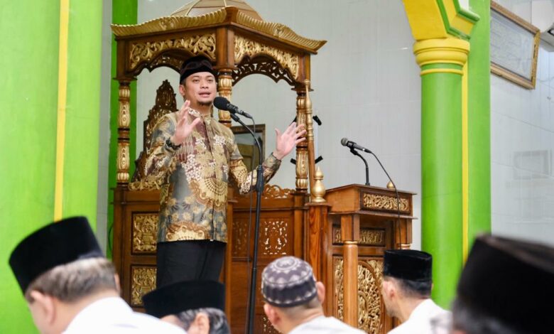 Tarawih Keliling di Pallangga, Adnan Sebut Secara Bertahap akan Tangani Persoalan Macet