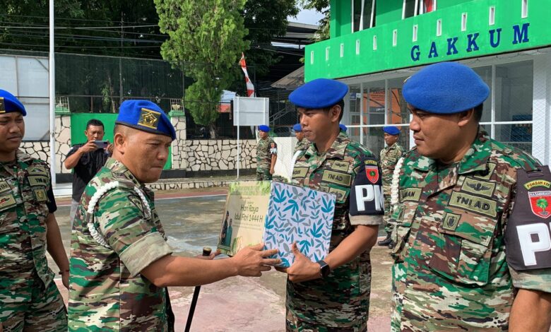 Wujudkan Kepedulian Dandenpom XIV1 Bone Berbagi Sembako Kepada Para Personil