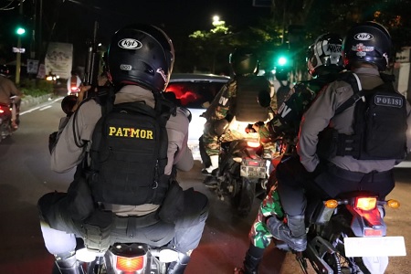 Cegah Gangguan Kamtibmas, TNI-Polri di Gowa Gelar Patroli Jelang Idul Fitri