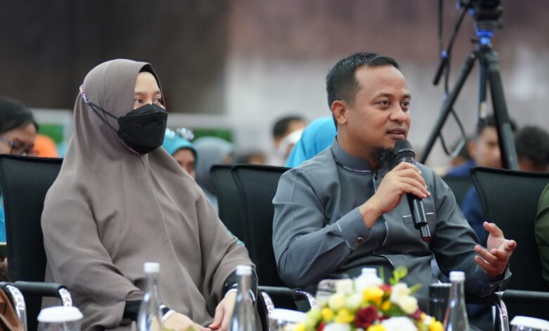 Gubernur Andi Sudirman Ingatkan Peran Penting Orang Tua Dalam Menghadirkan Generasi Cerdas dan Berakhlak